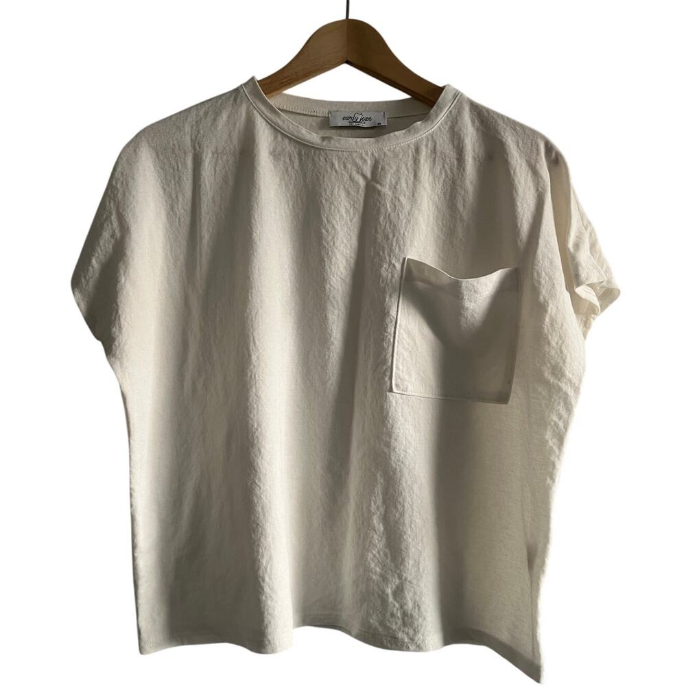 Carly Jean Los Angeles tee size white  xs